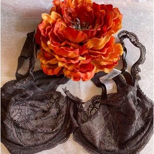 Elle macpherson Intimates Brassiere NWOT